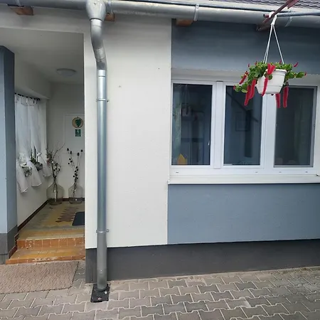 U100bodu Za Svestkovou Drahou Holiday home