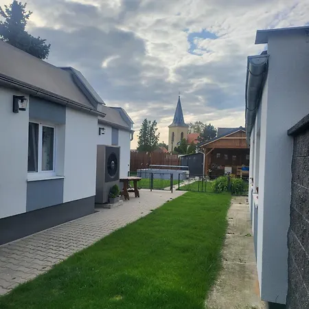 U100bodu Za Svestkovou Drahou Holiday home